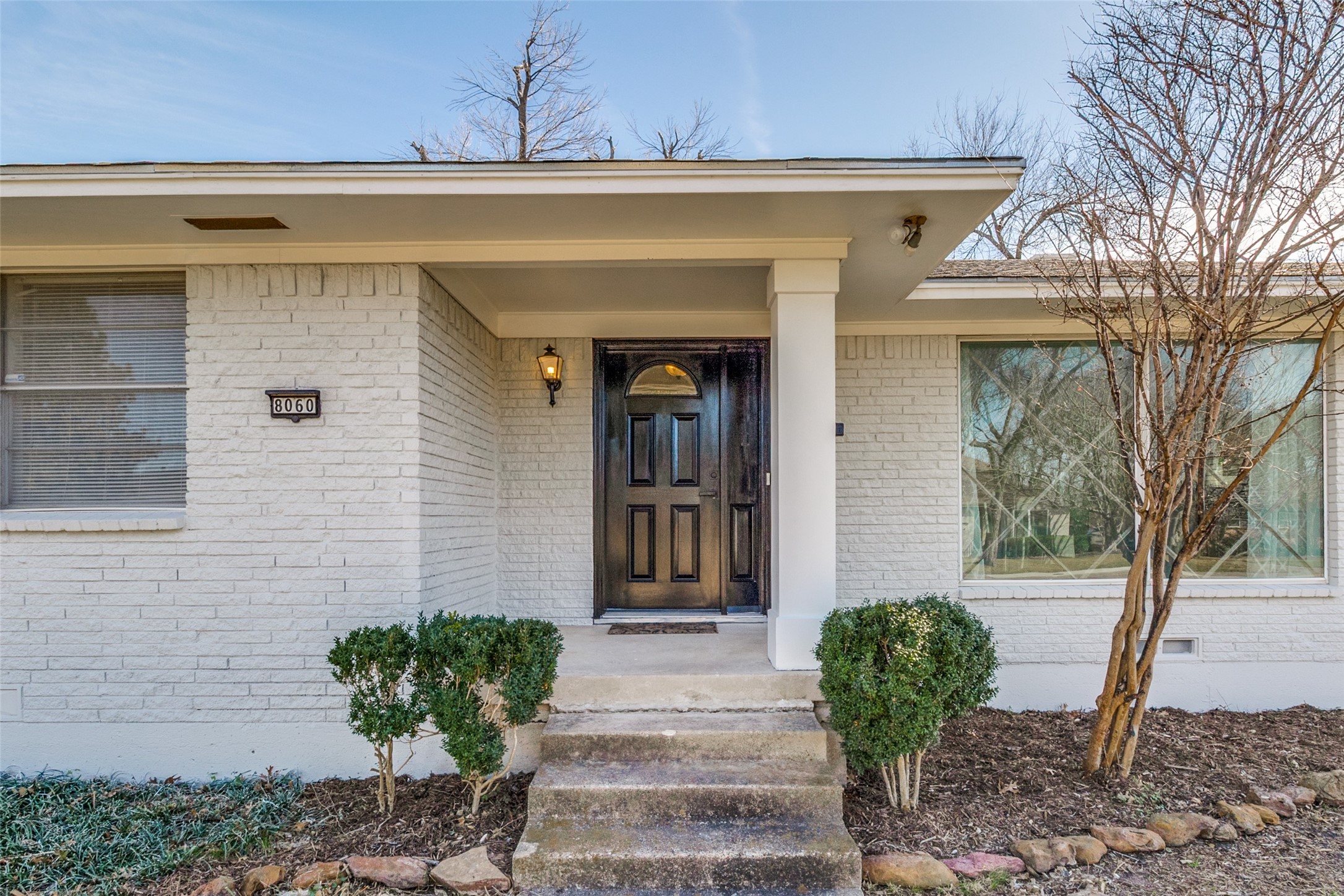 8060 Woodhue Road Dallas TX 75228
