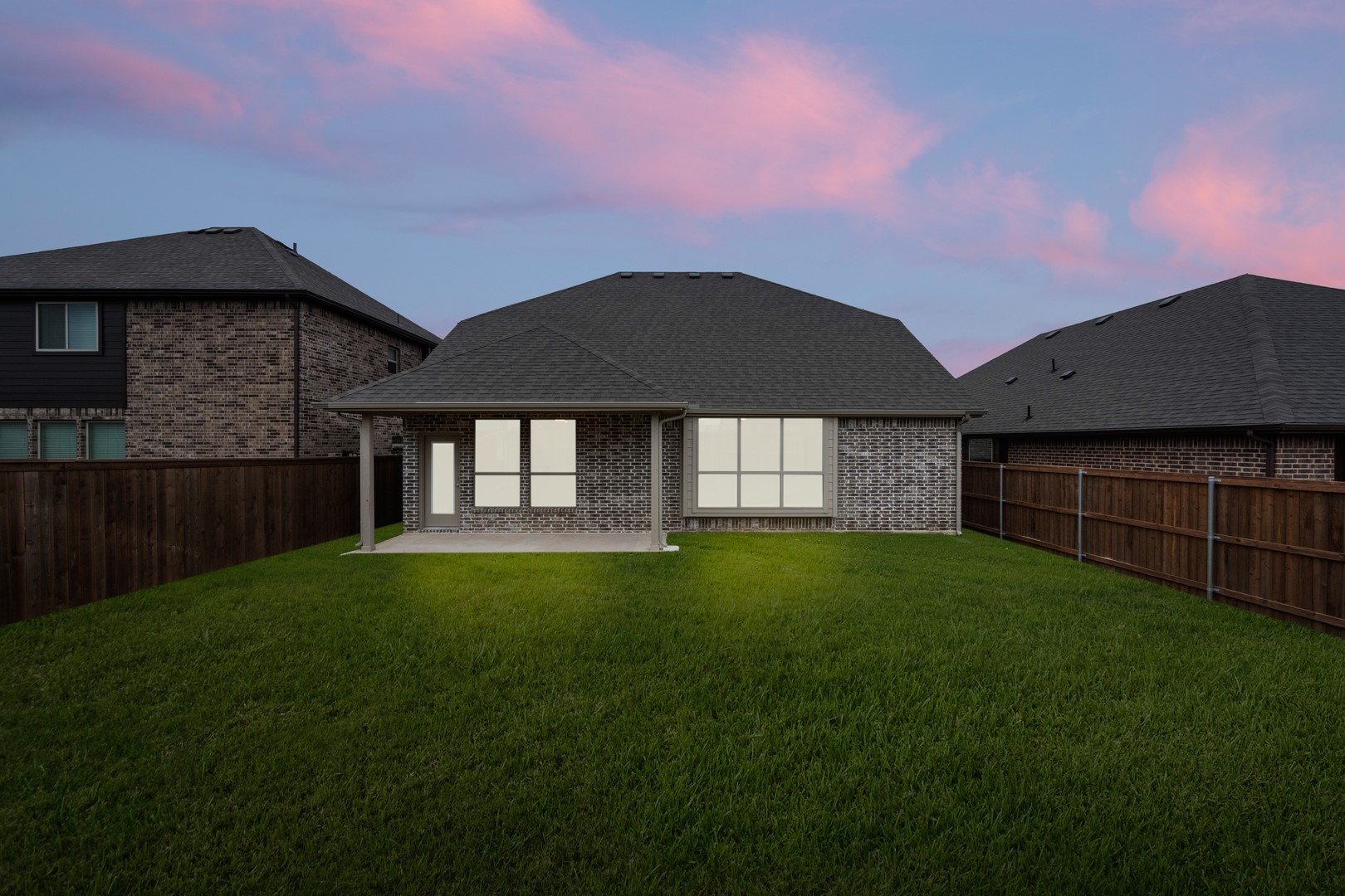 7736 Gatevine Avenue Joshua TX 76058