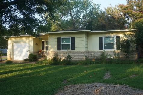 2121 N Alexander Street Sherman TX 75092