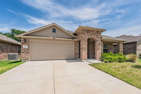 304 Abingdon Street Azle TX 76020