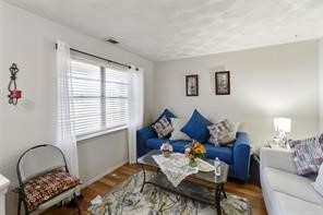 2801 Laramie Street Irving TX 75062