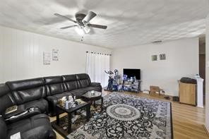 2801 Laramie Street Irving TX 75062