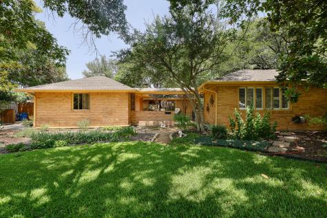4137 Meadowdale Lane Dallas TX 75229