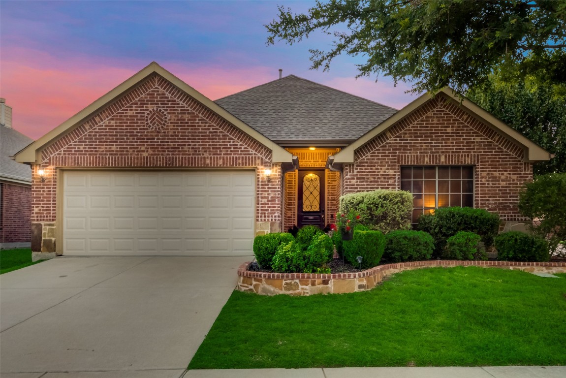 943 Lake Grove Drive Little Elm TX 75068