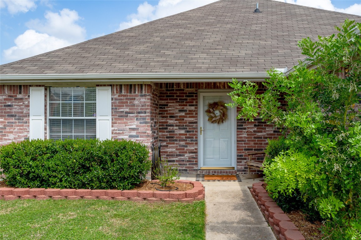 7401 Quail Point Lane Arlington TX 76002