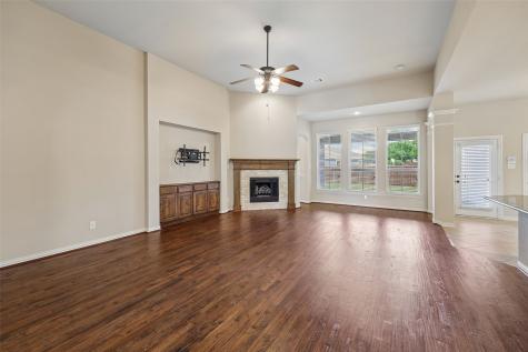 3248 Potters House Way Dallas TX 75236