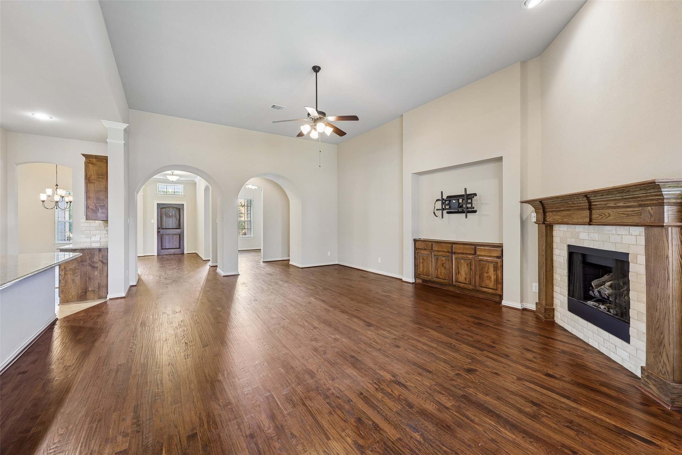 3248 Potters House Way Dallas TX 75236