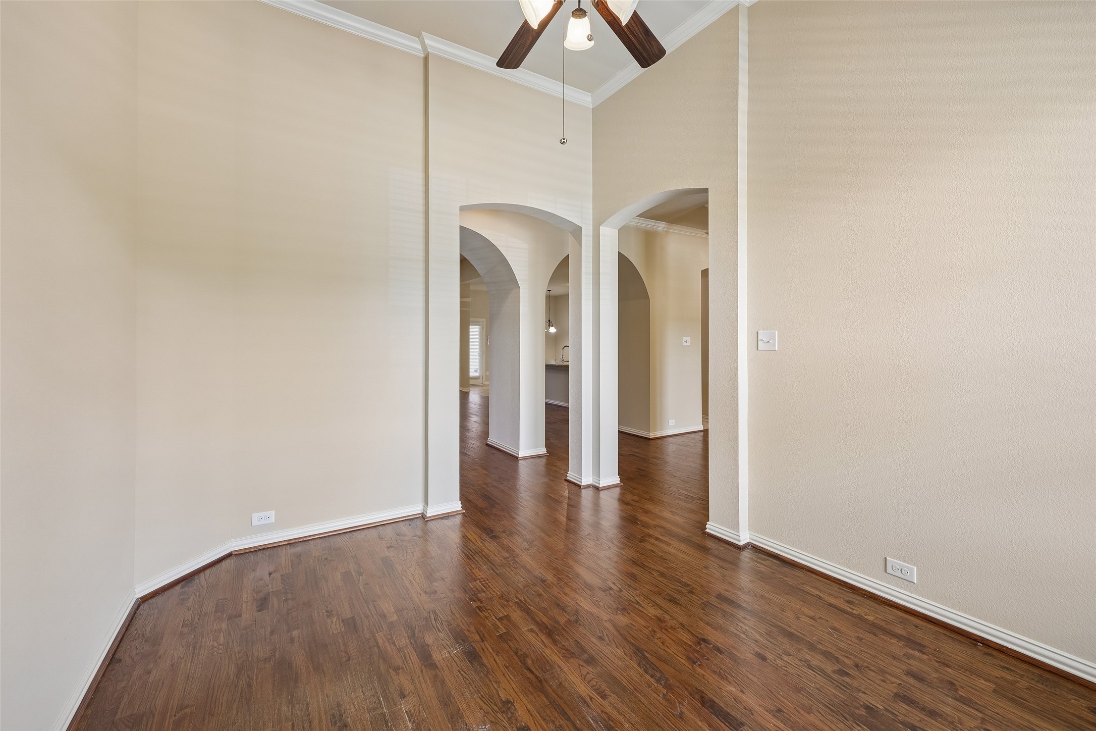 3248 Potters House Way Dallas TX 75236