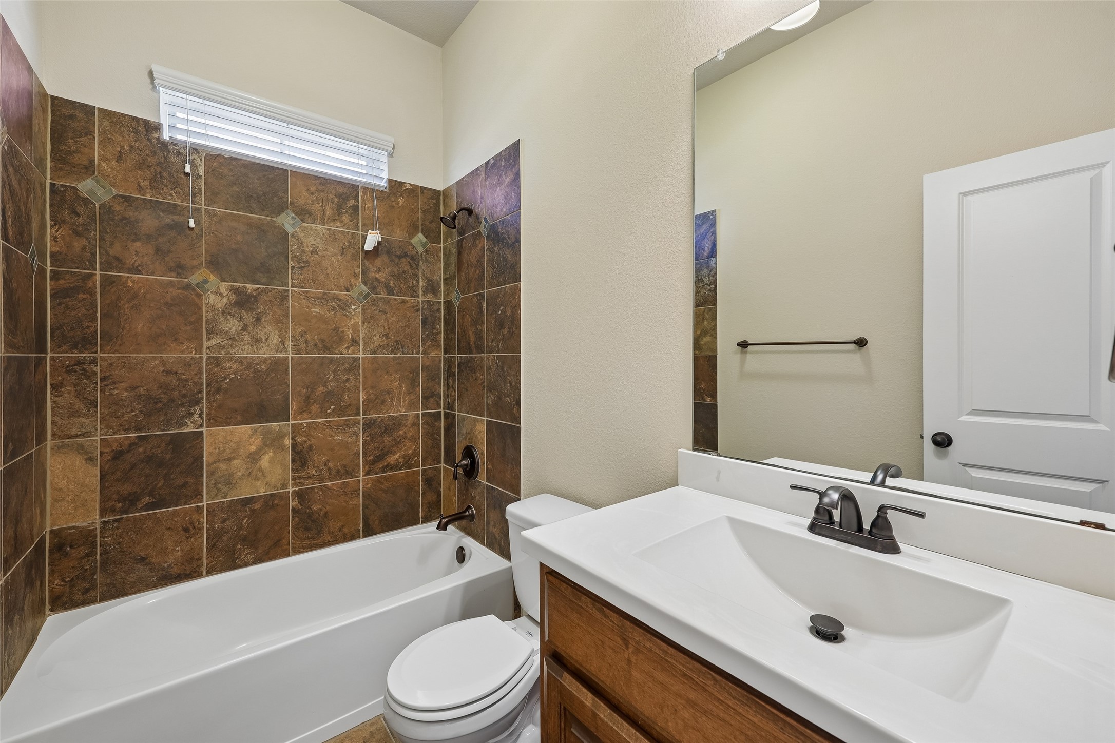 3248 Potters House Way Dallas TX 75236