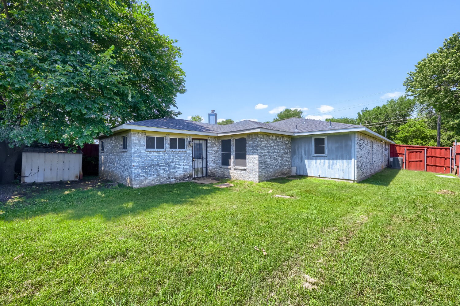 9324 Teagarden Road Dallas TX 75217