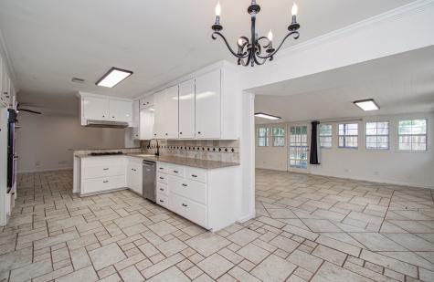 2708 Tallow Street Alvin TX 77511