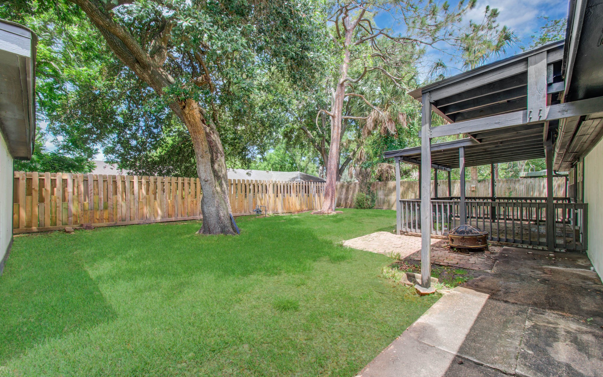 2708 Tallow Street Alvin TX 77511
