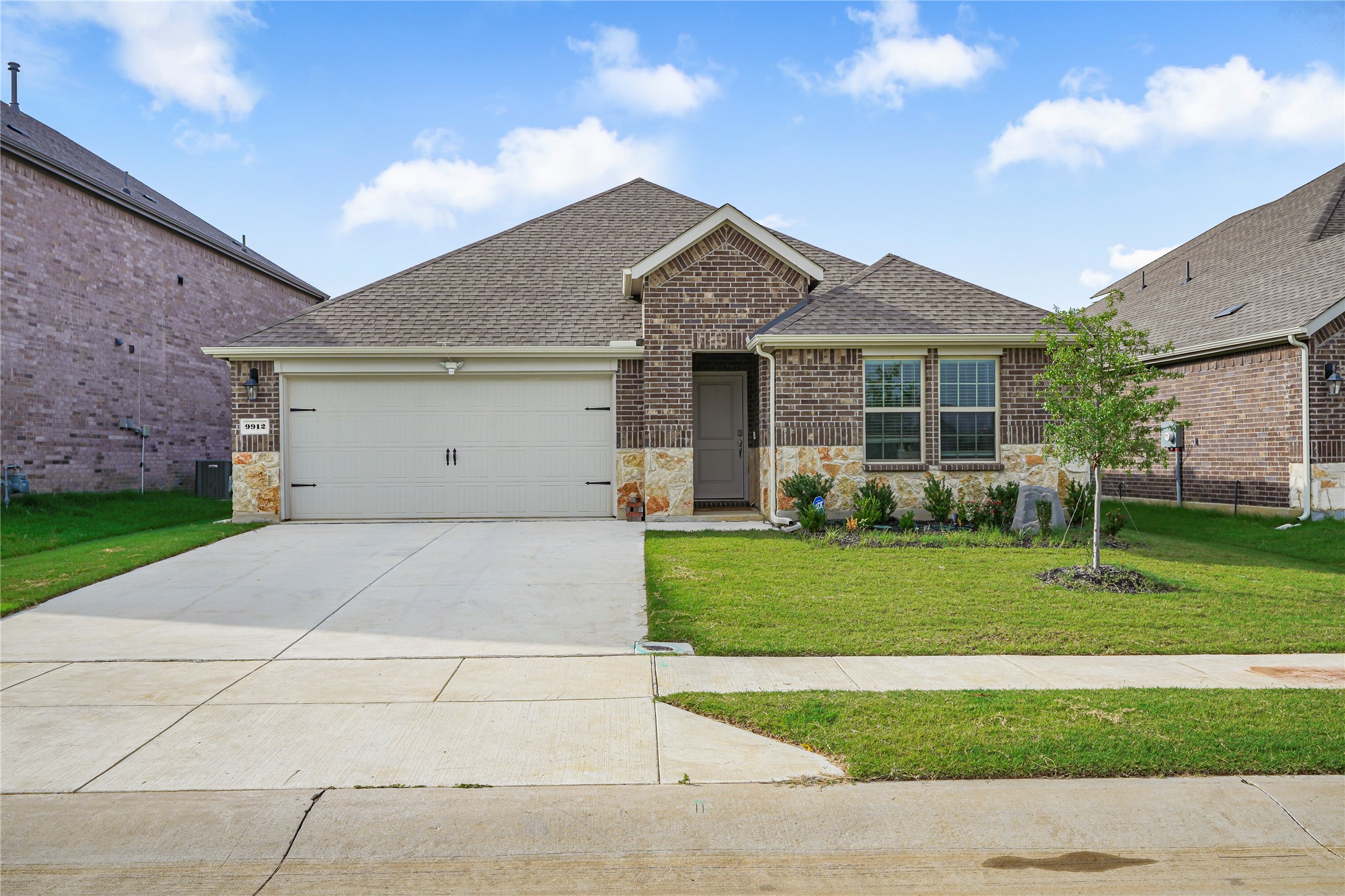 9912 Tinsley Street Aubrey TX 76227