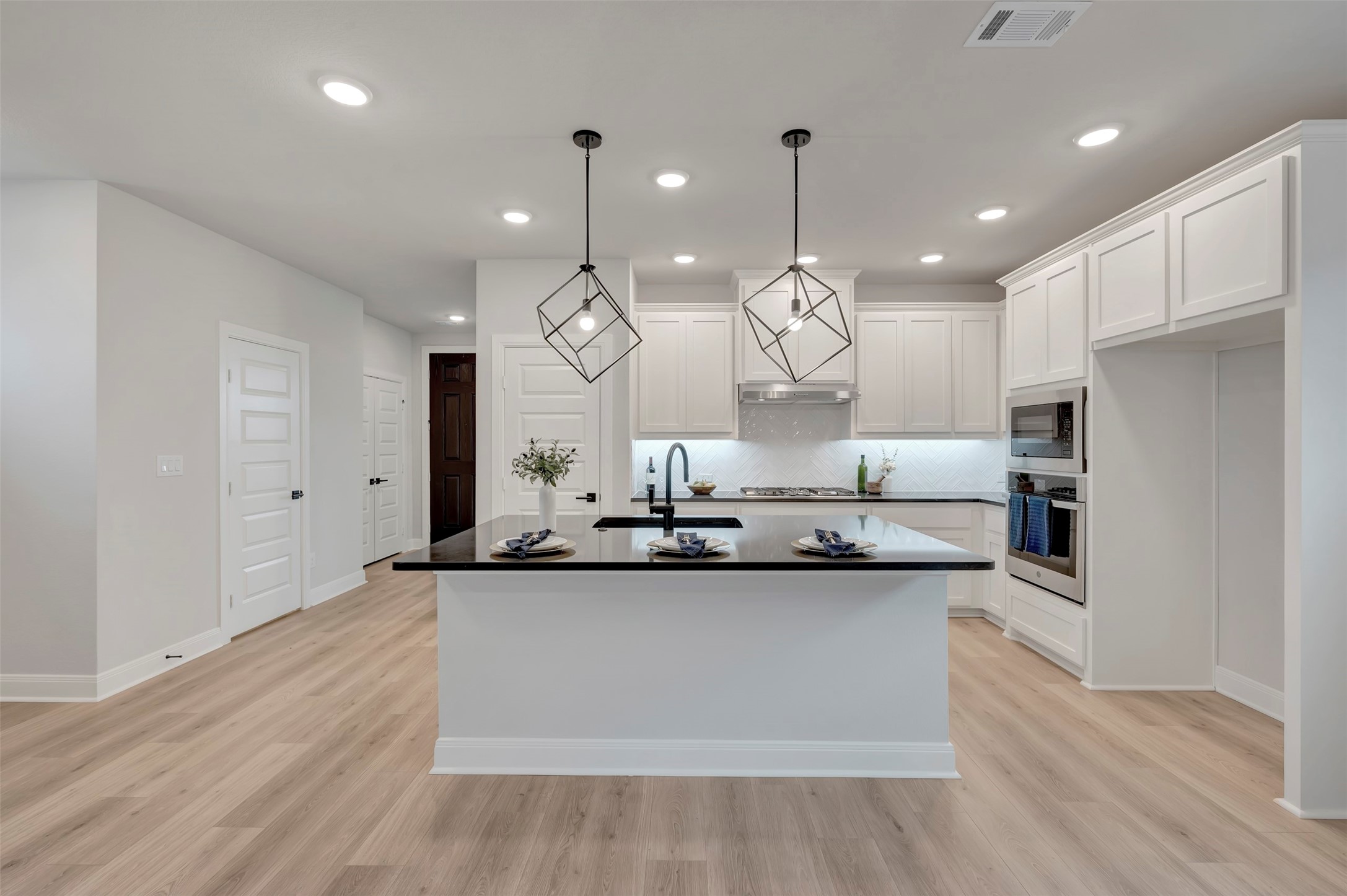 9448 Dahlia Boulevard Mesquite TX 75126