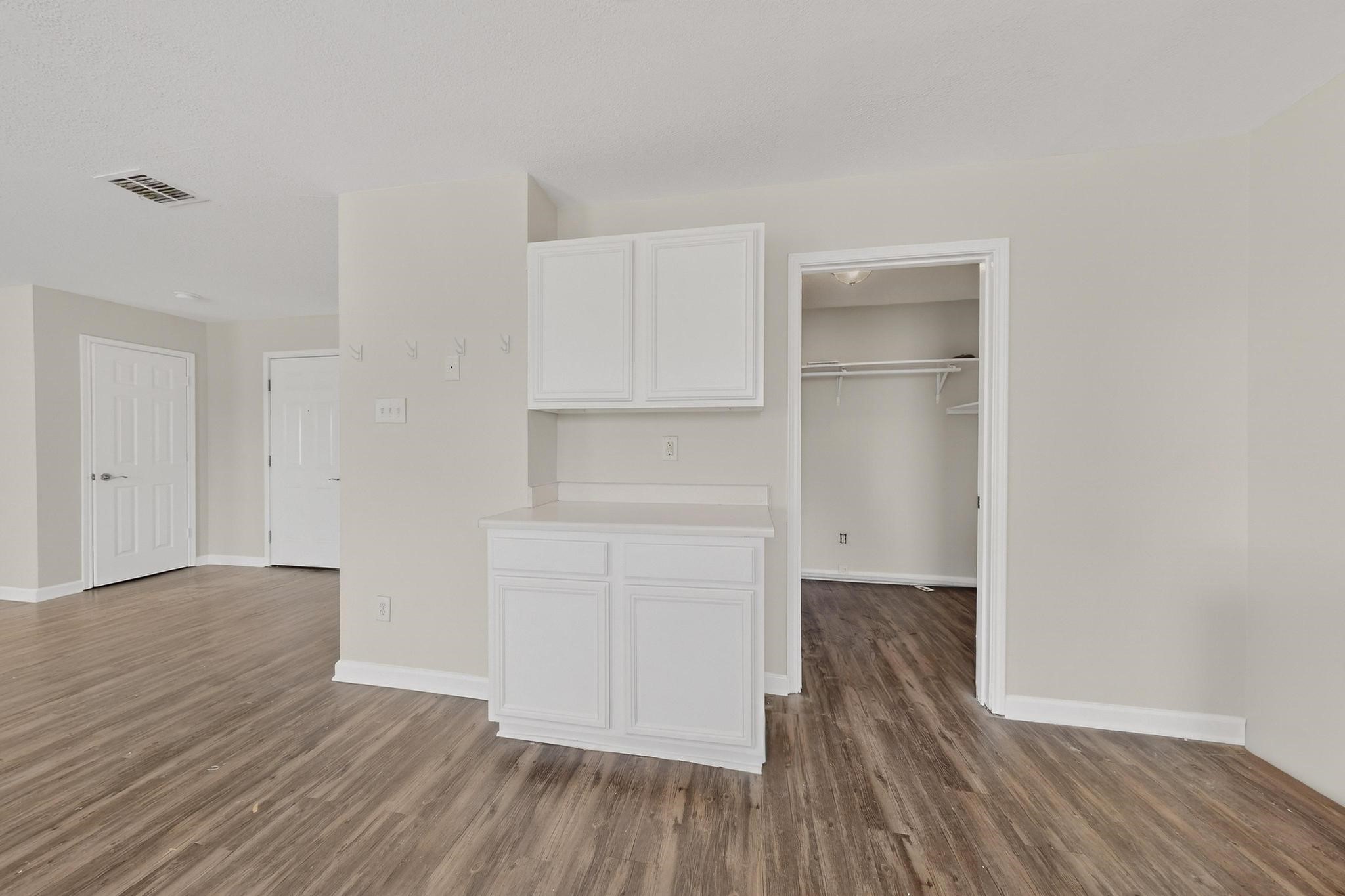 2805 Hillside Drive Mesquite TX 75149