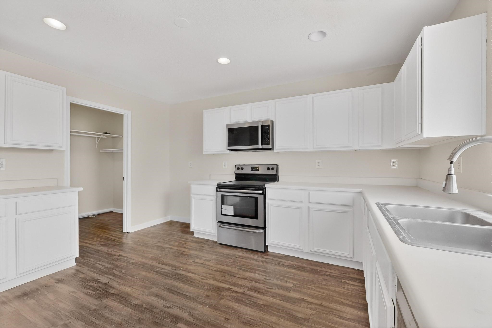 2805 Hillside Drive Mesquite TX 75149