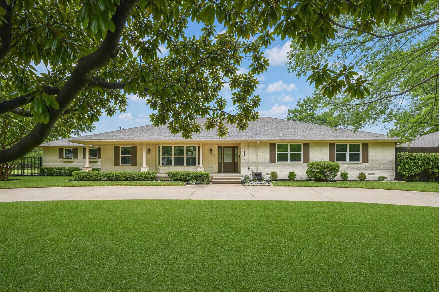 4517 Goodfellow Drive Dallas TX 75229