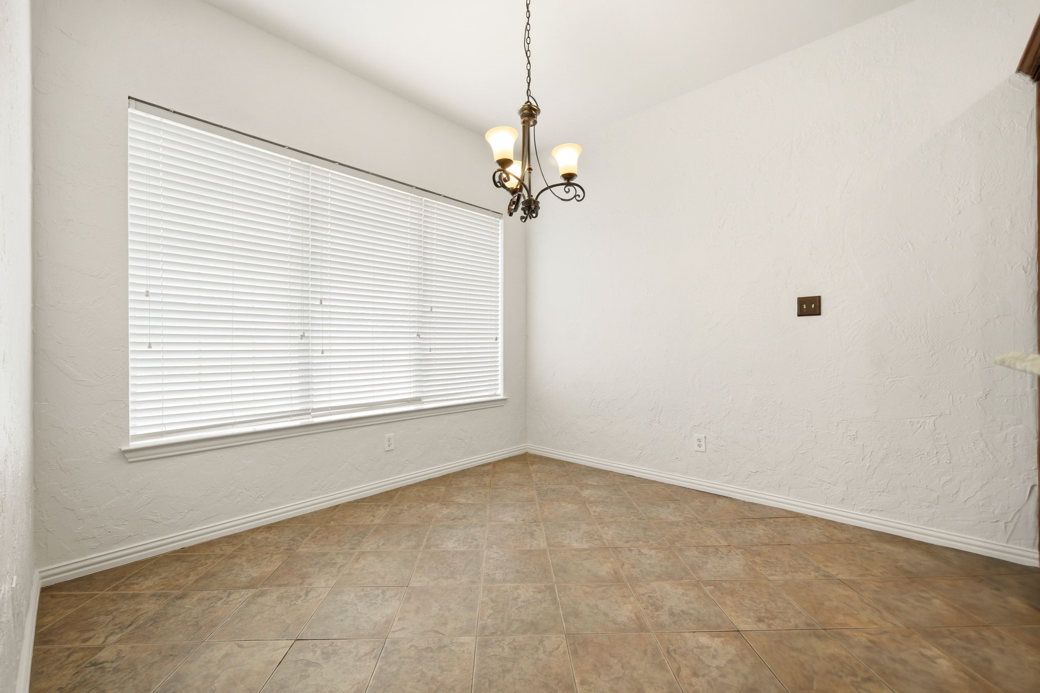 132 Silver Rose Boulevard Burleson TX 76028