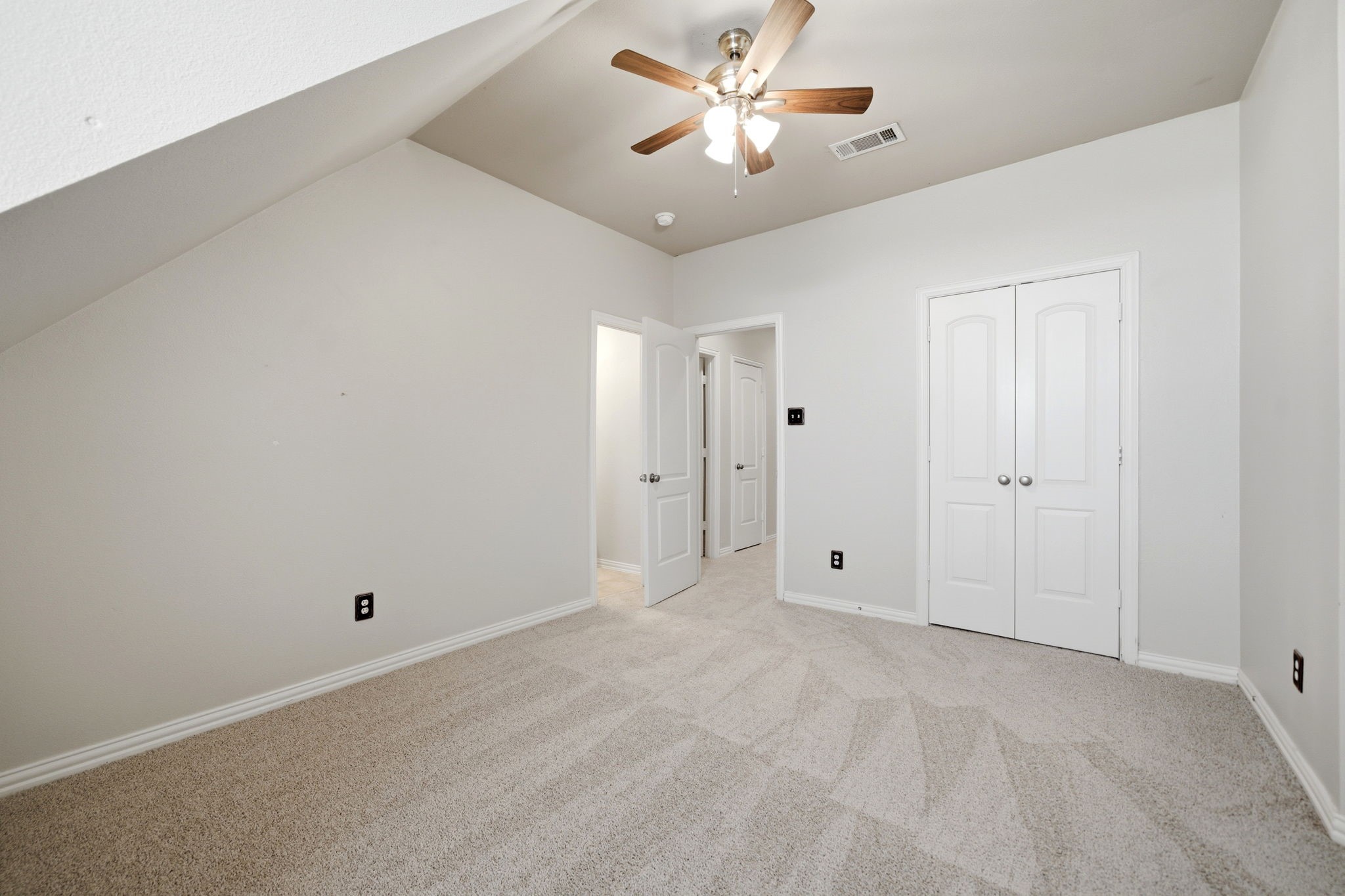 132 Silver Rose Boulevard Burleson TX 76028
