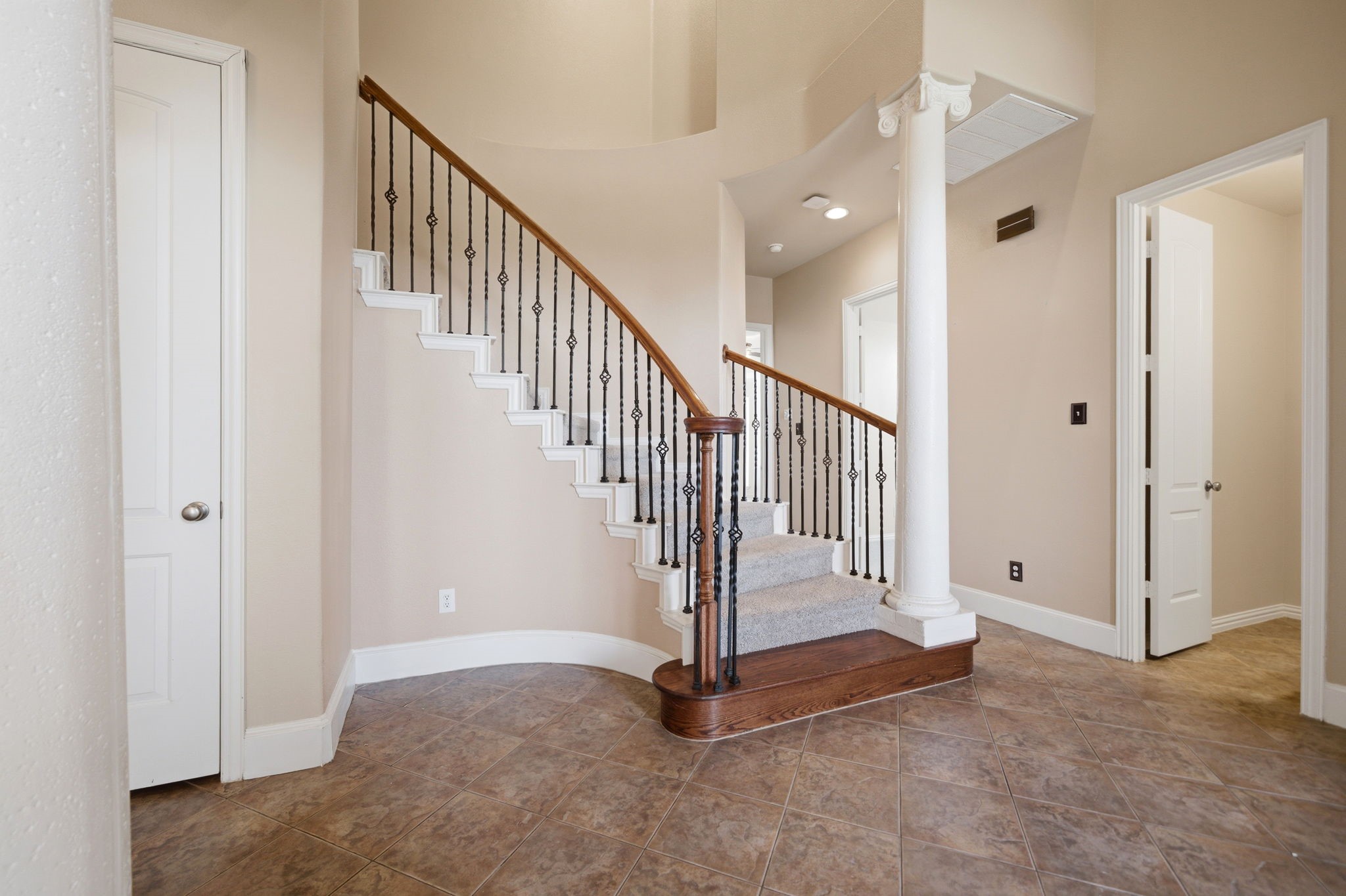 132 Silver Rose Boulevard Burleson TX 76028
