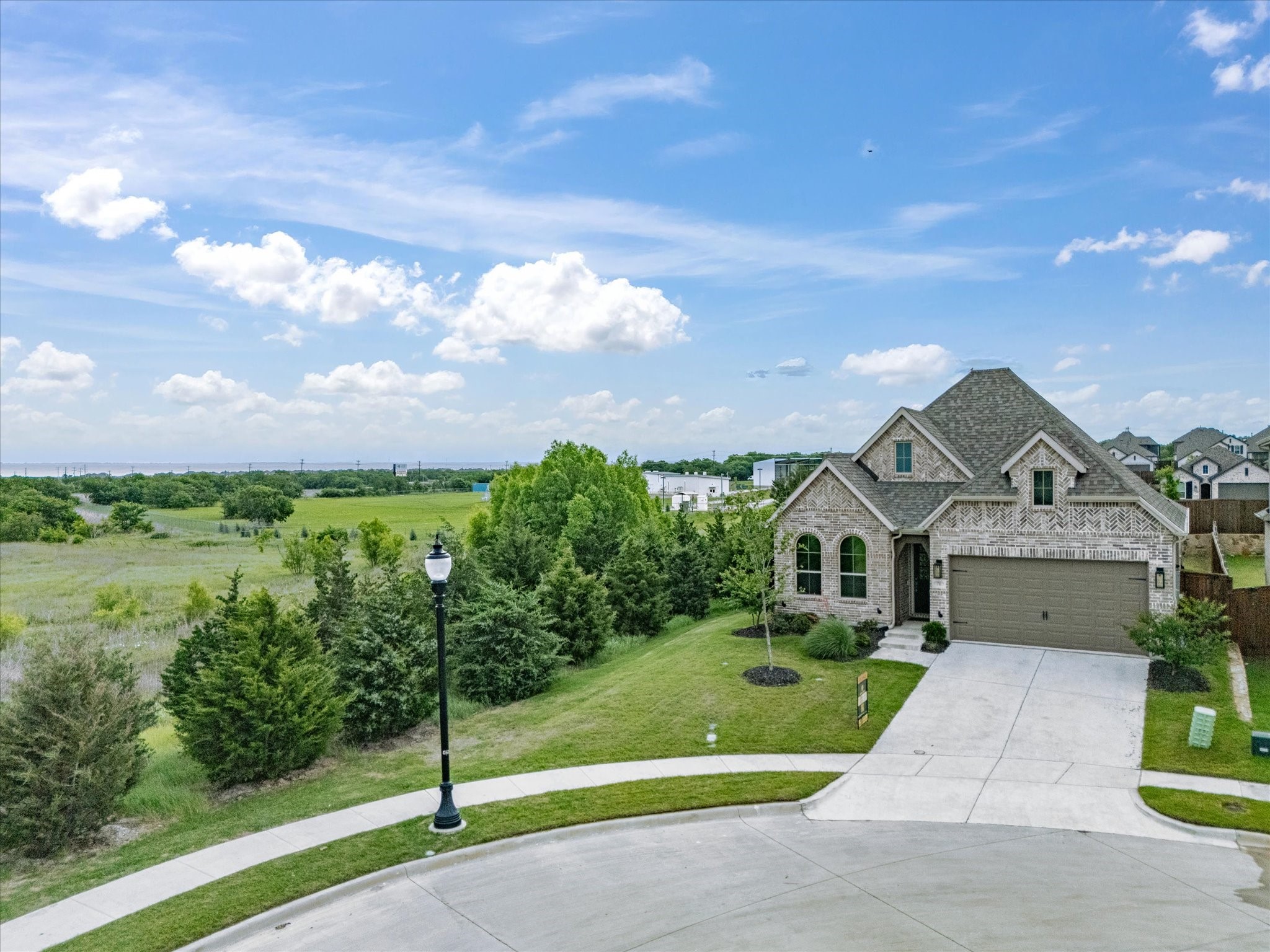 1701 Pelham Drive Aubrey TX 76227