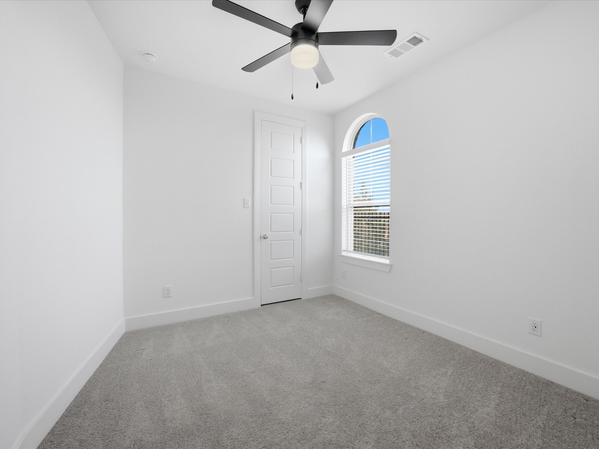1701 Pelham Drive Aubrey TX 76227