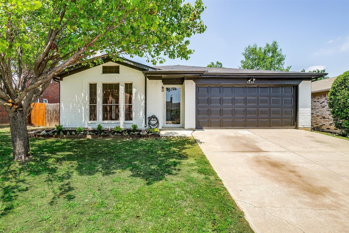 4229 Fernleaf Drive Fort Worth TX 76137