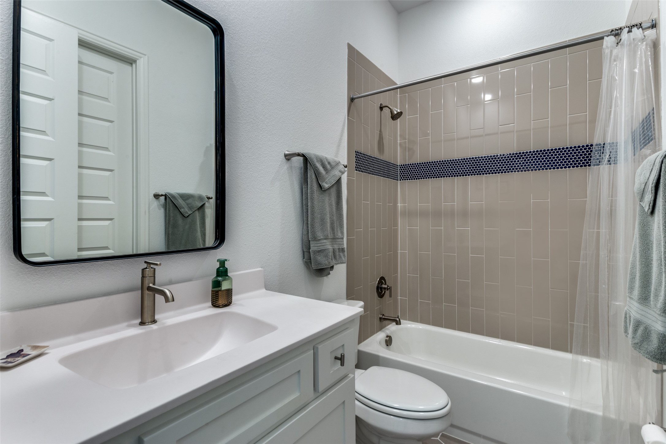 2228 Sandrellan Street Fort Worth TX 76008