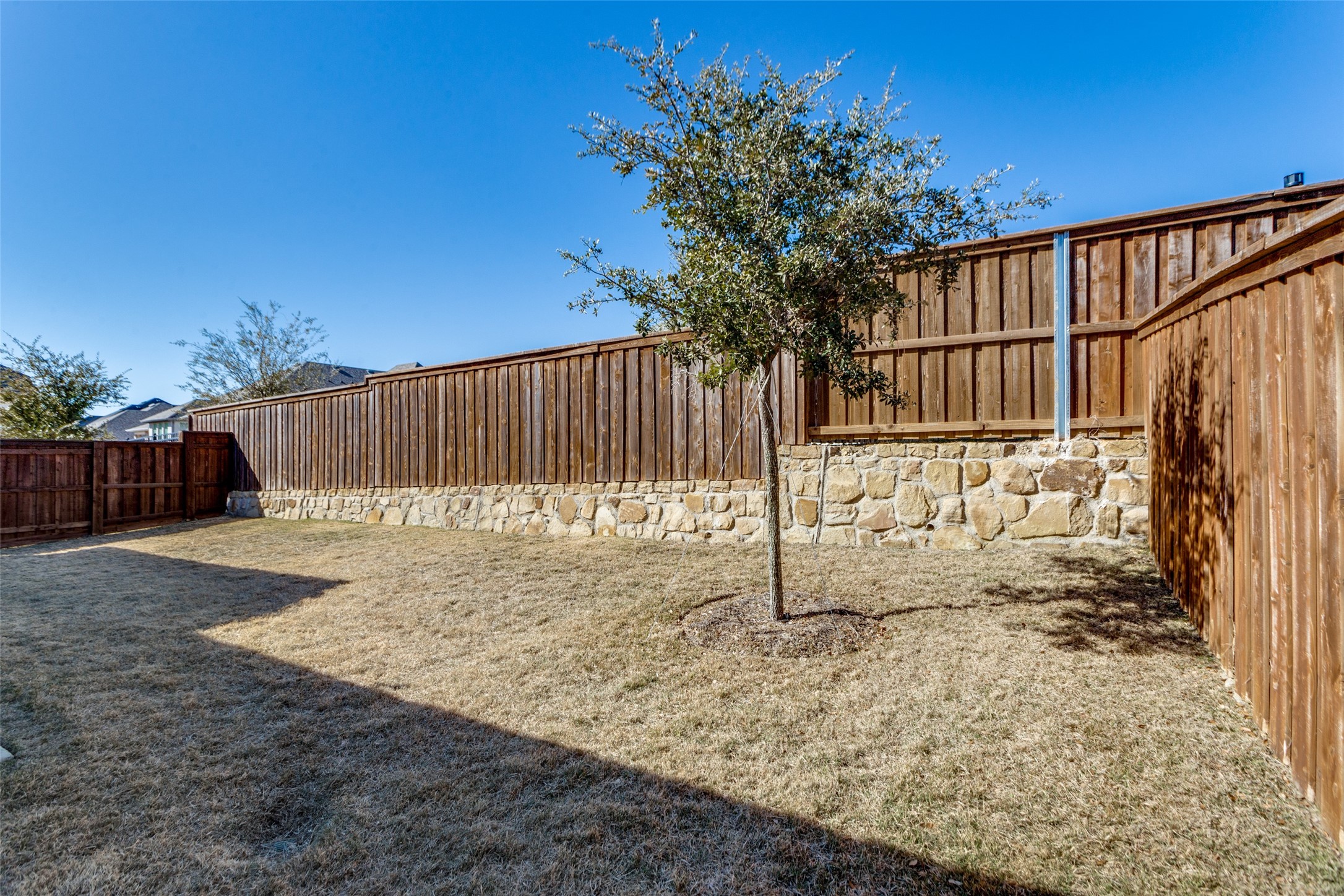 2228 Sandrellan Street Fort Worth TX 76008