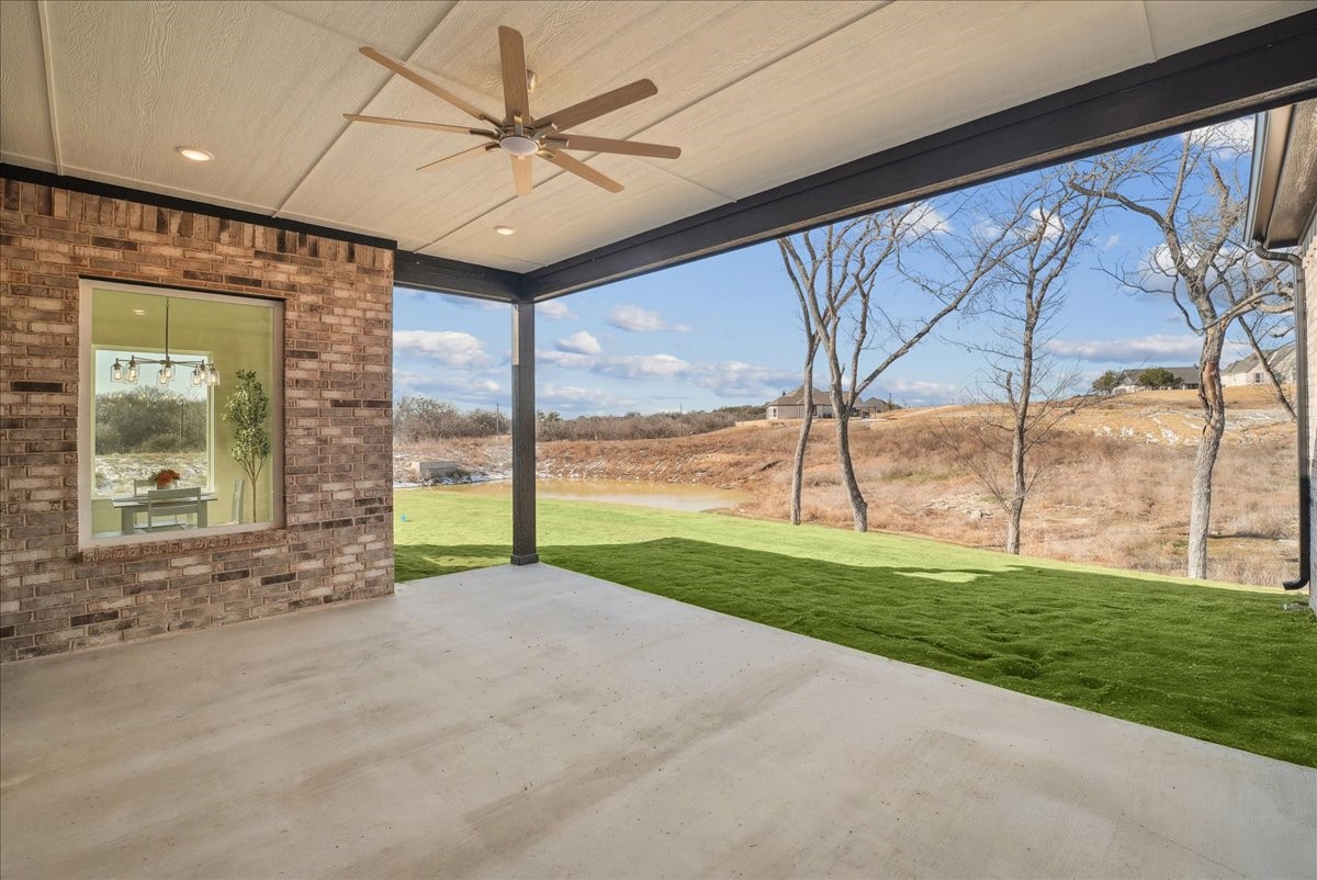 340 Slimp Bluff Azle TX 76020