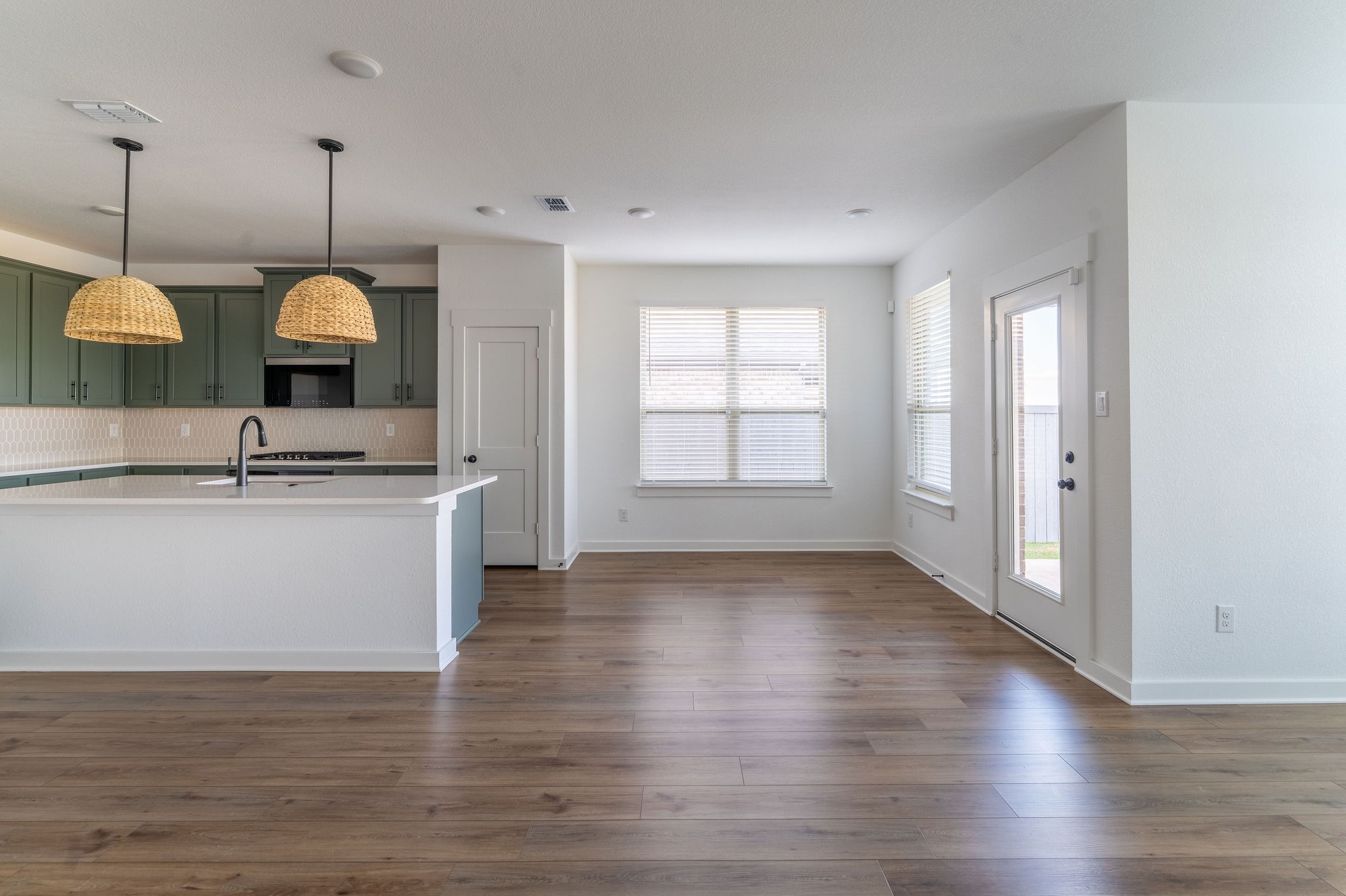 7518 Wild Mint Trail Venus TX 76084