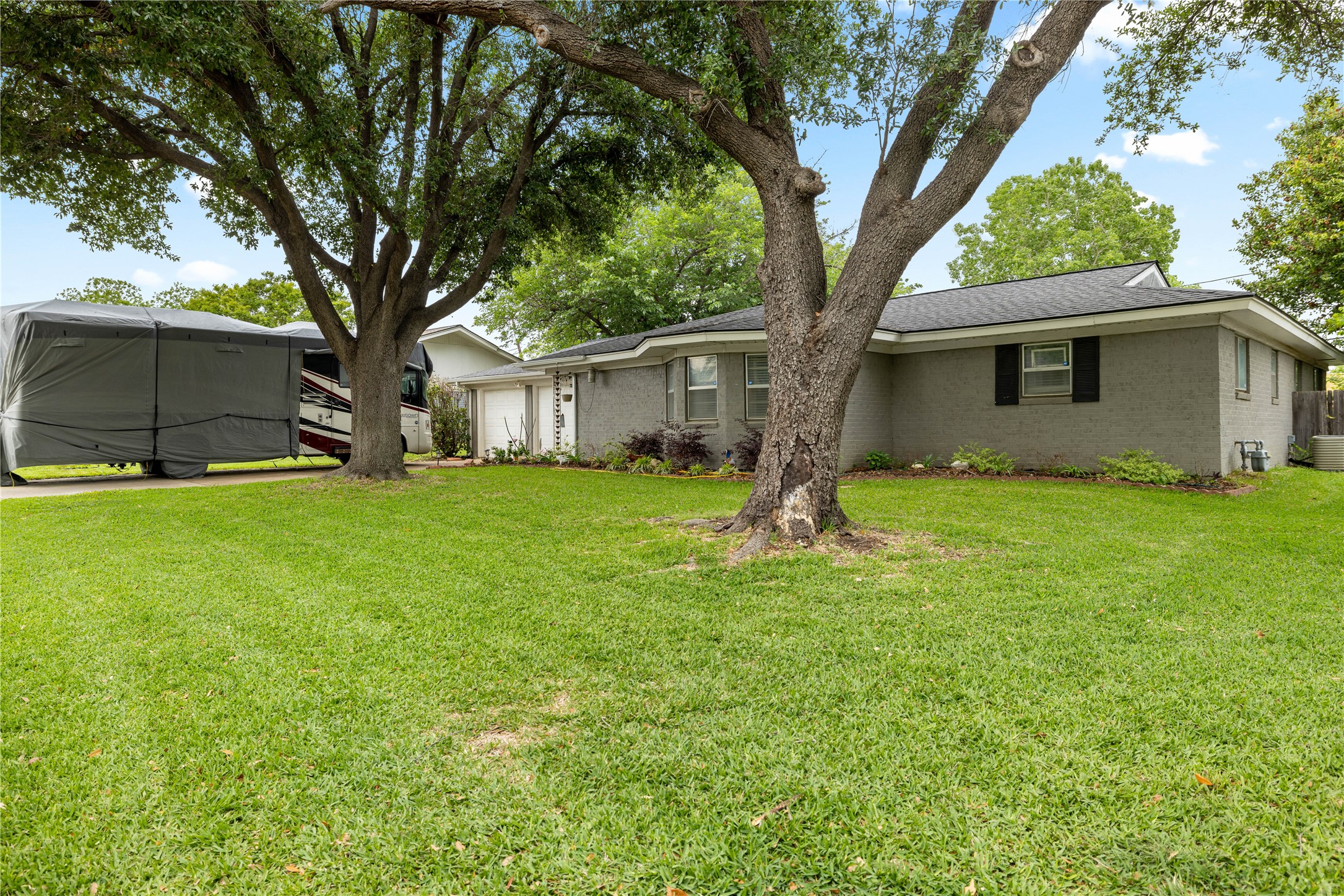 7105 Corona Drive North Richland Hills TX 76180