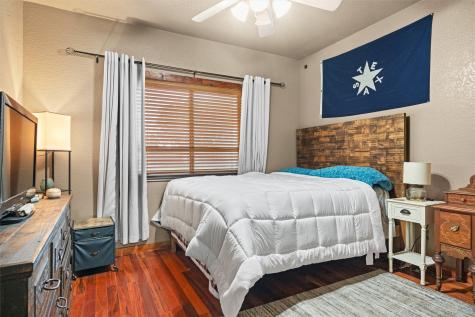 1561 Saint Andrews Drive Red Oak TX 75154