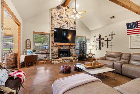 1561 Saint Andrews Drive Red Oak TX 75154