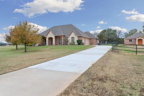 135 N Boyce Lane Fort Worth TX 76108