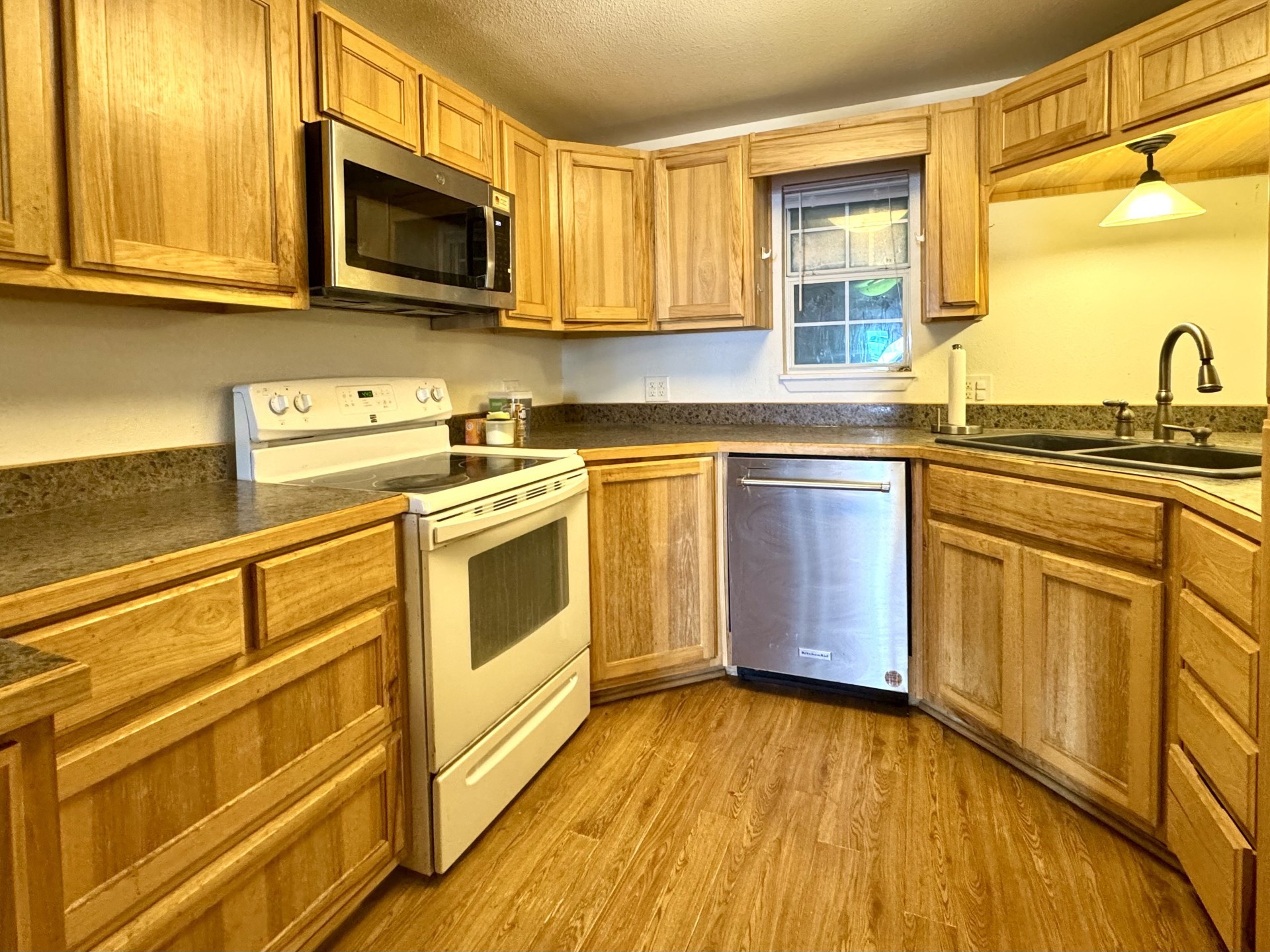 167 Yellowstone Drive Whitney TX 76692