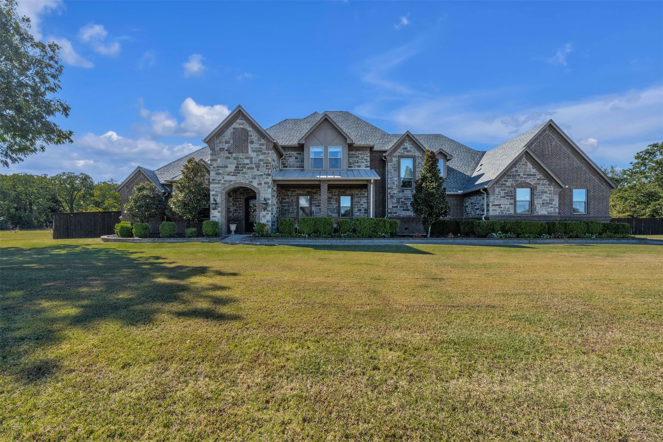 7500 Hamlet Avenue Arlington TX 76001
