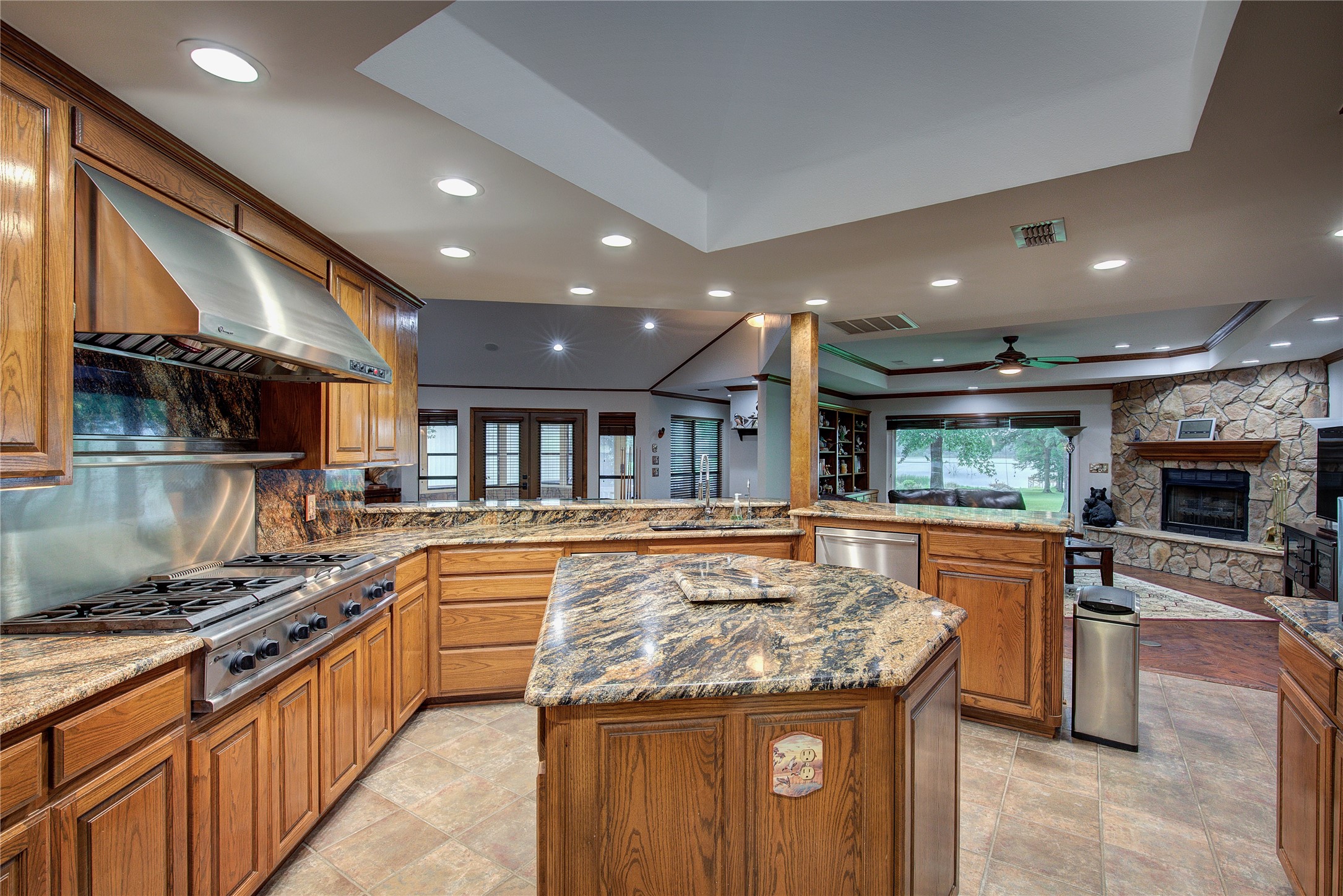 1605 County Road 1785 Yantis TX 75497