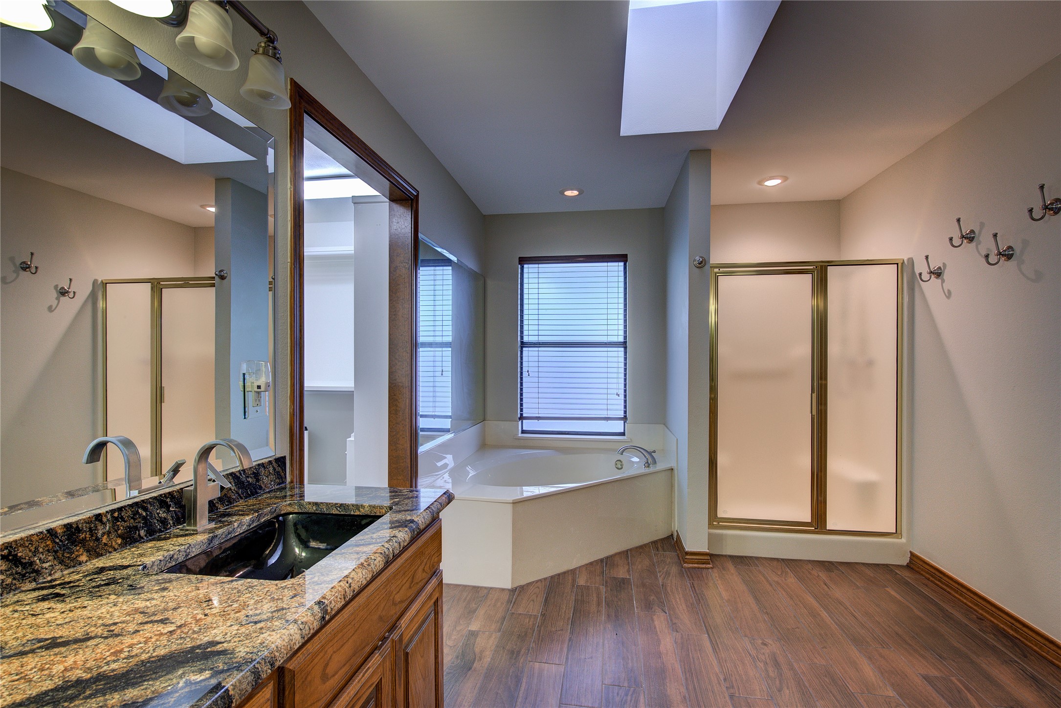 1605 County Road 1785 Yantis TX 75497