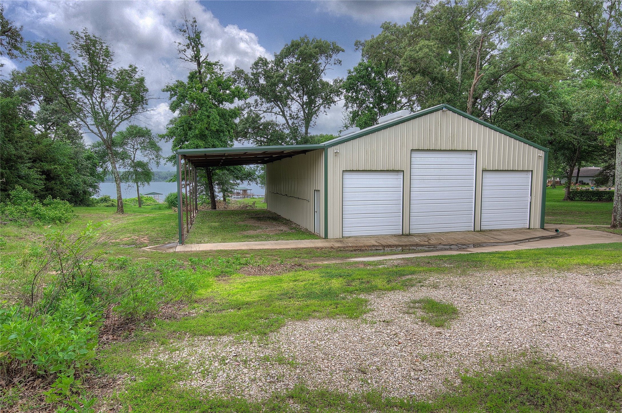 1605 County Road 1785 Yantis TX 75497