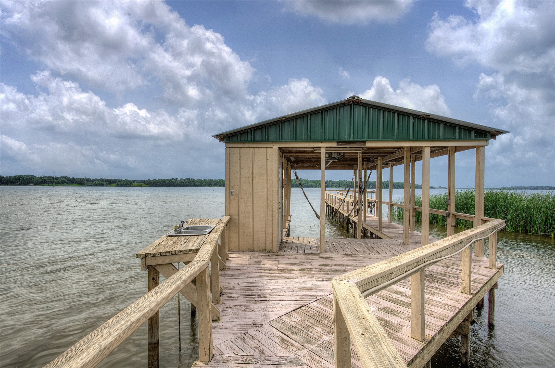 1605 County Road 1785 Yantis TX 75497