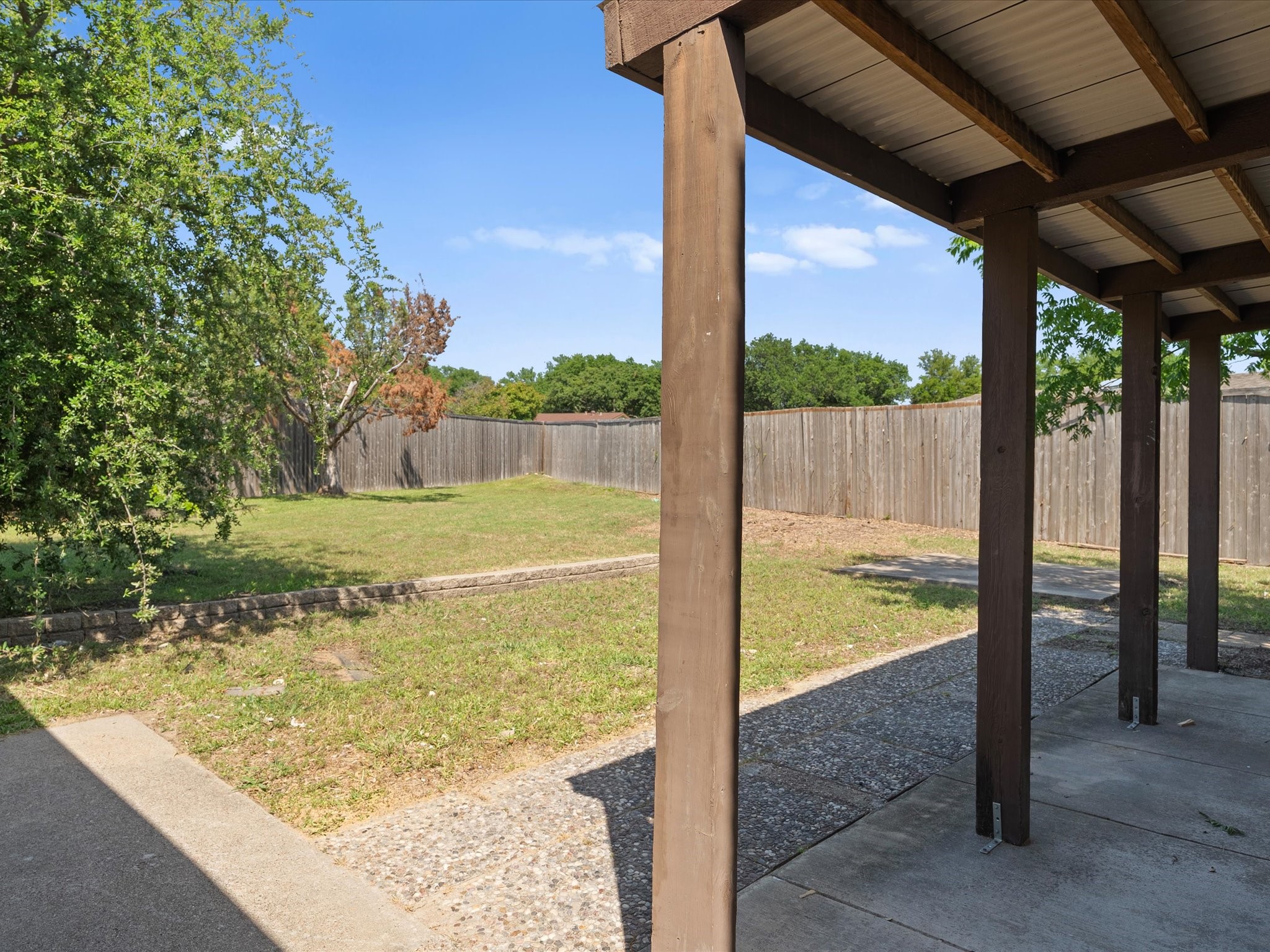 2039 Chestnut Road Carrollton TX 75007