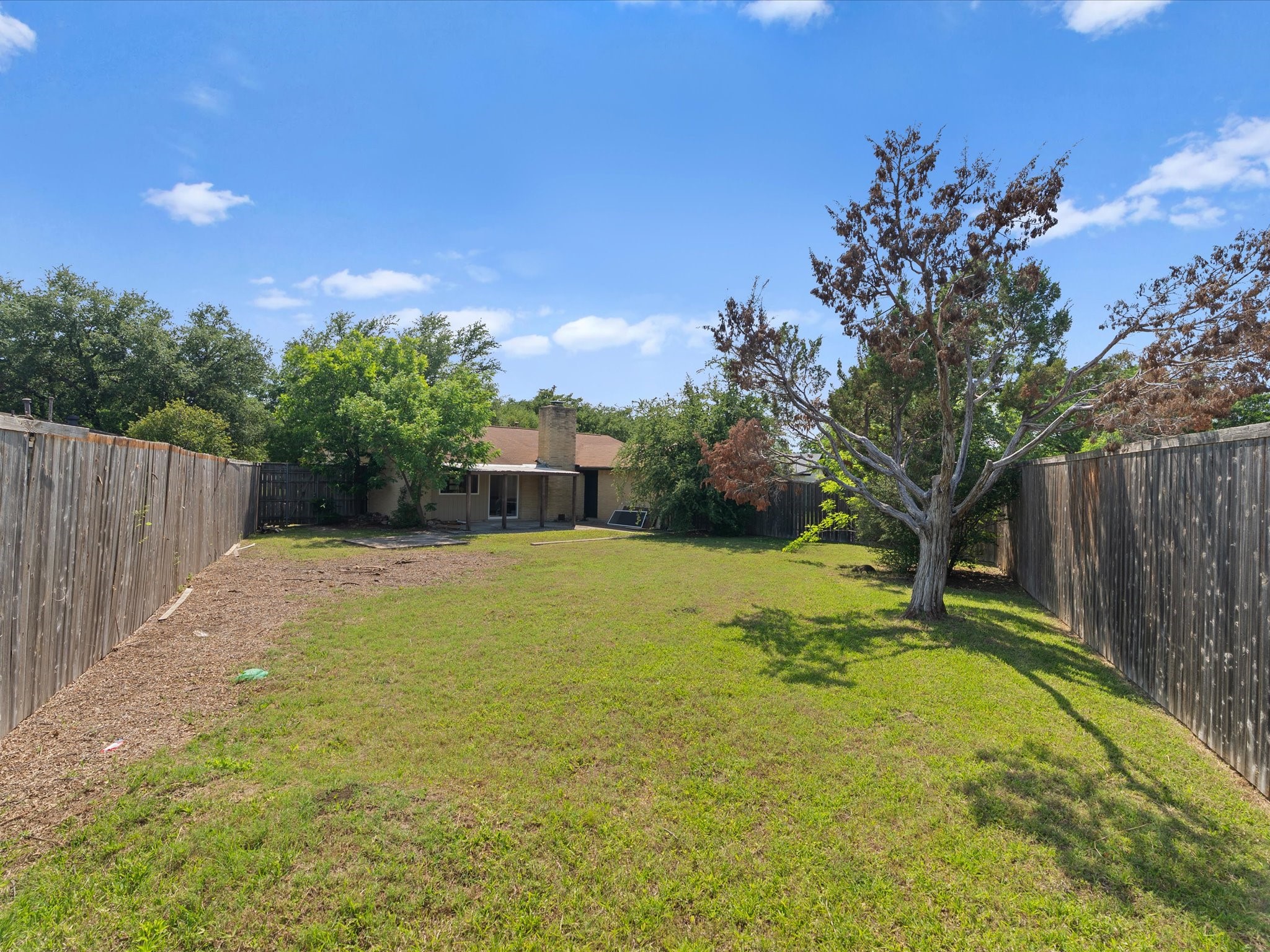 2039 Chestnut Road Carrollton TX 75007