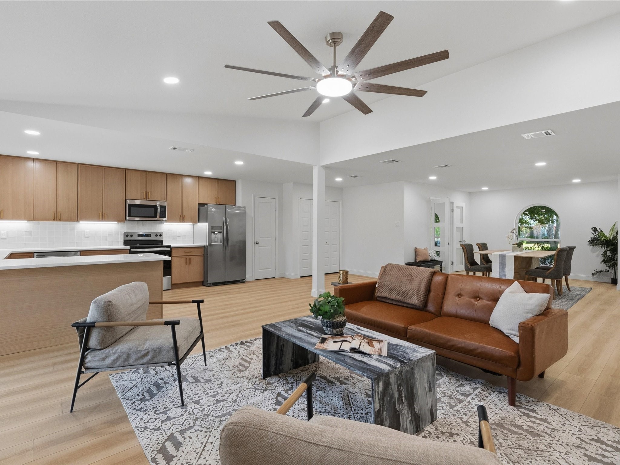 2039 Chestnut Road Carrollton TX 75007