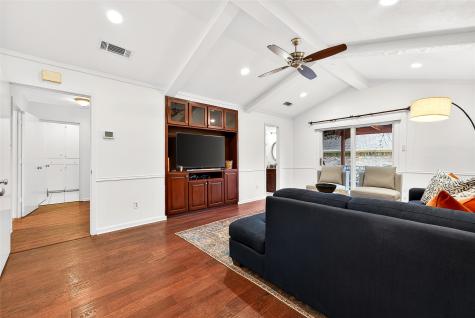 15415 Leavalley Drive Dallas TX 75248