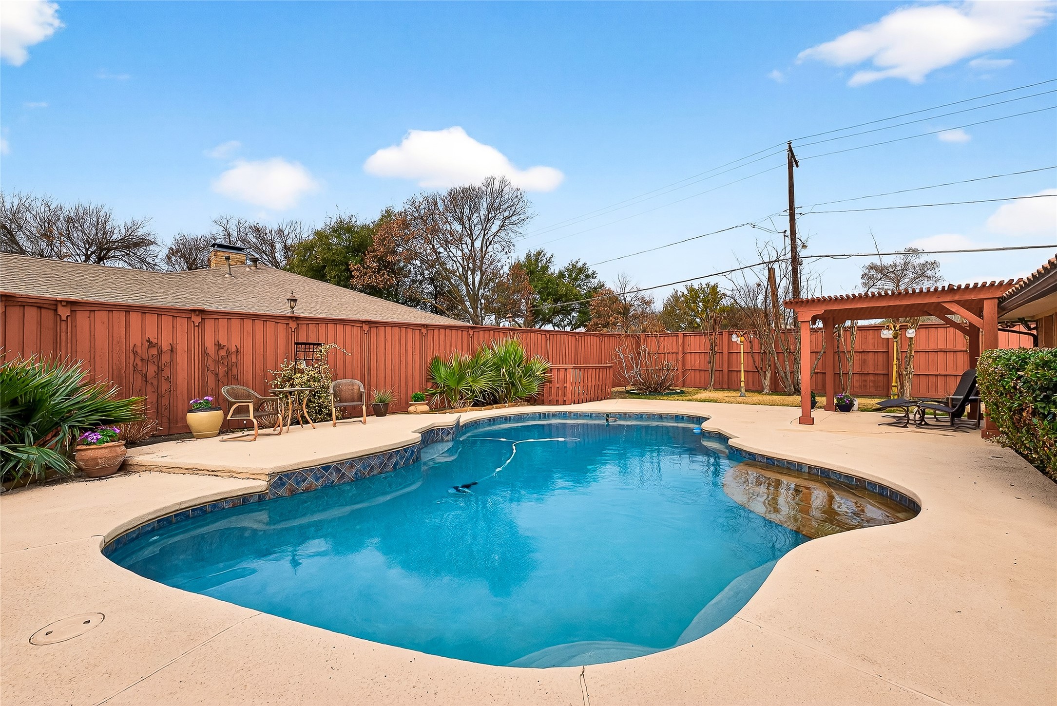 15415 Leavalley Drive Dallas TX 75248