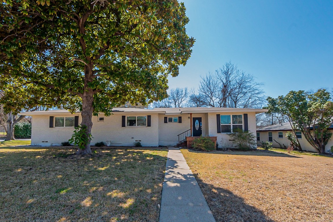 801 Turner Boulevard Grand Prairie TX 75050
