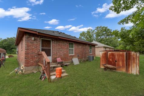 914 Armstrong Road Seagoville TX 75159