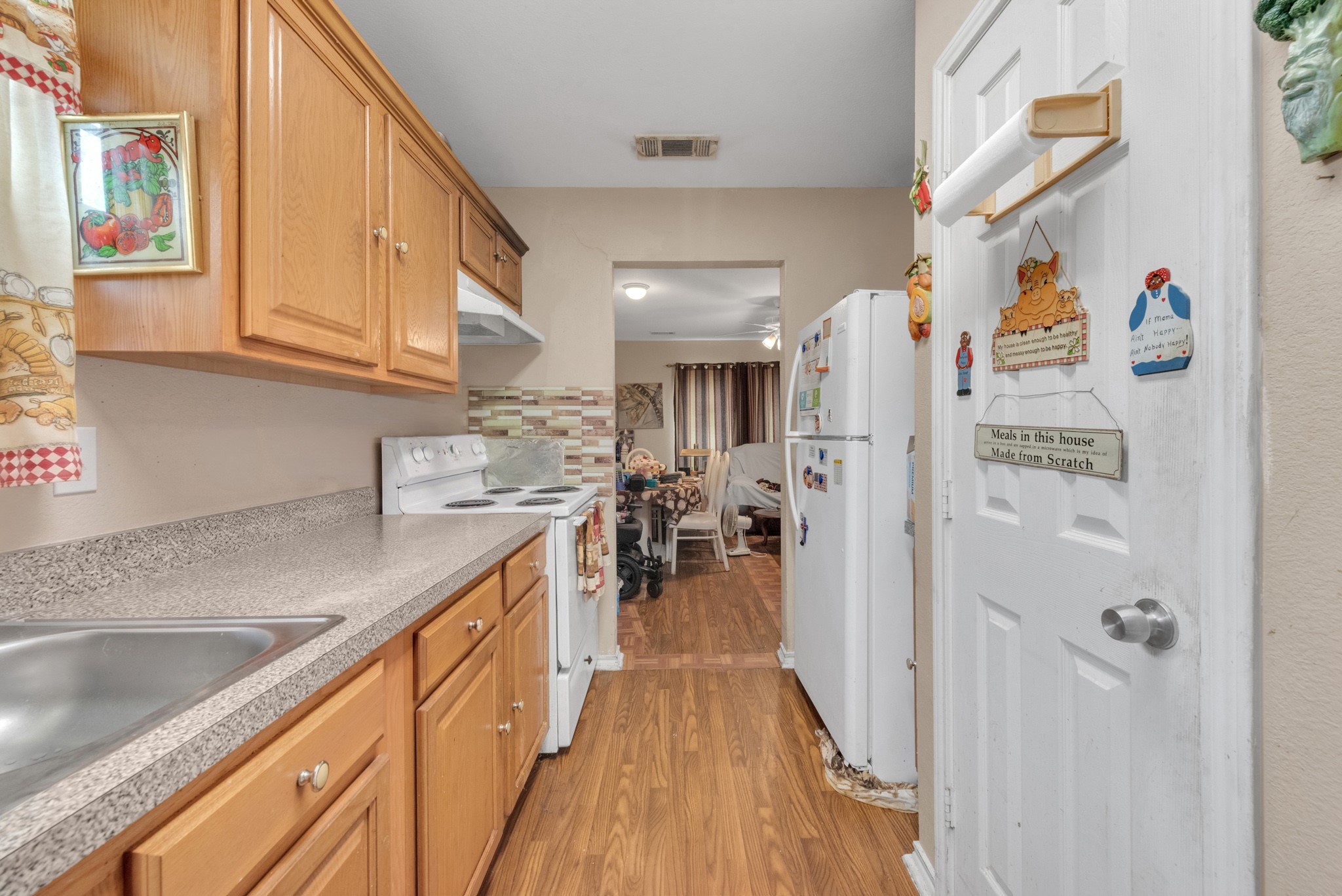 914 Armstrong Road Seagoville TX 75159