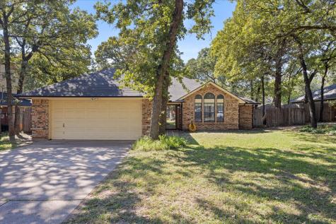 416 Misty Oaks Street Azle TX 76020